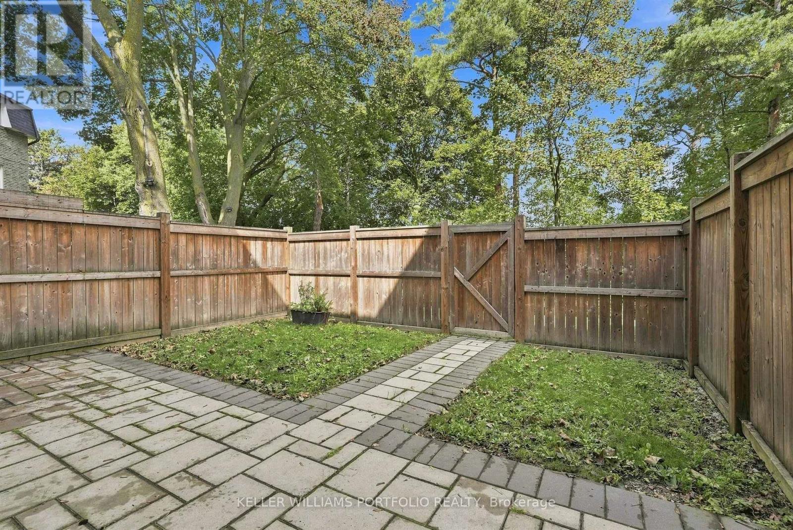 32 Henderson Drive, Aurora, Ontario  L4G 3L2 - Photo 42 - N13828688