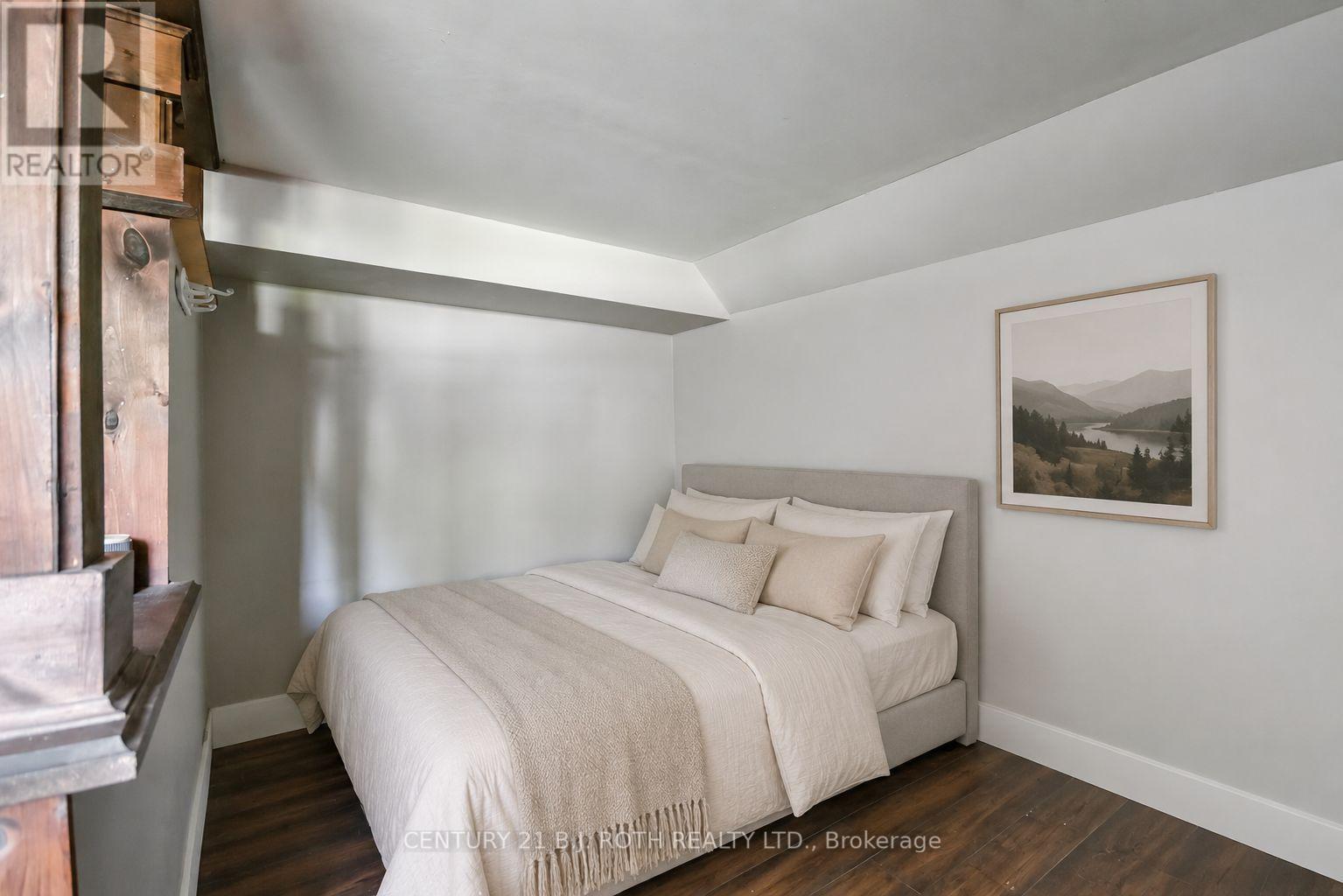 7906 Main Street, Adjala-Tosorontio, Ontario  L0M 1J0 - Photo 33 - N13828792