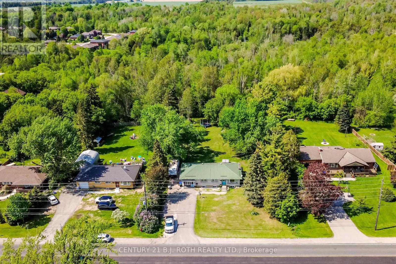 7906 Main Street, Adjala-Tosorontio, Ontario  L0M 1J0 - Photo 35 - N13828792