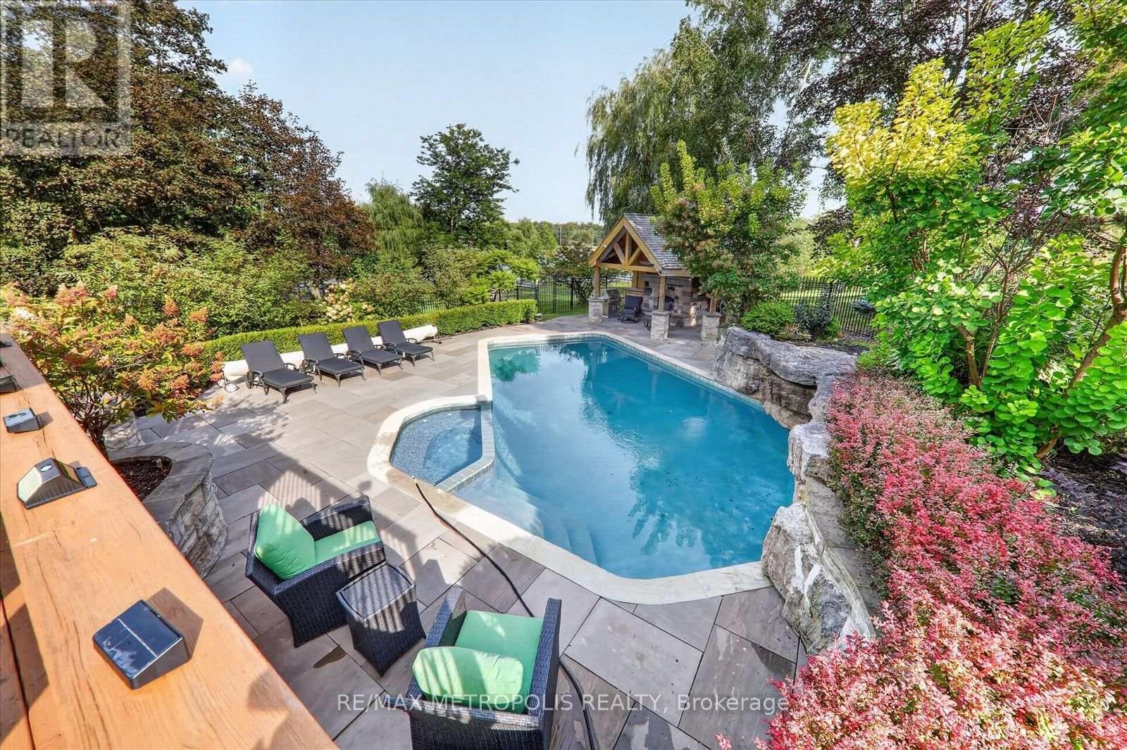1 Island Lake Drive, Whitchurch-Stouffville, Ontario  L4A 3G7 - Photo 41 - N13828860