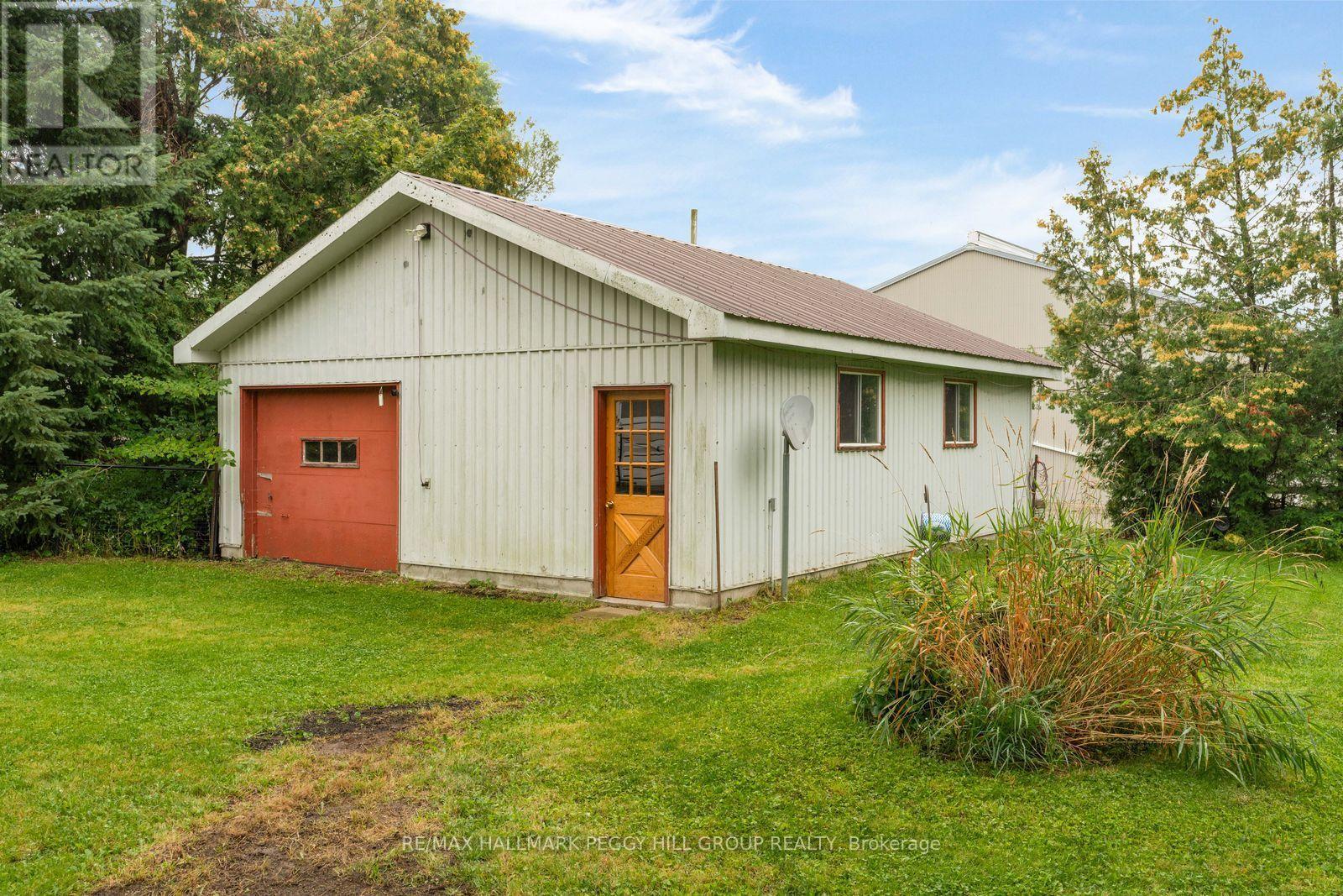 1387 Old Barrie Road W, Oro-Medonte (Edgar), Ontario  L0L 2L0 - Photo 2 - S13828826
