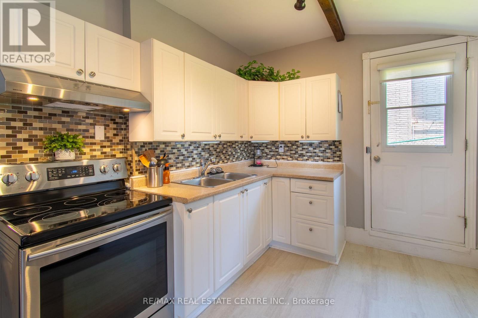 371 William Street, Tay, Ontario  L0K 2A0 - Photo 13 - S13828834