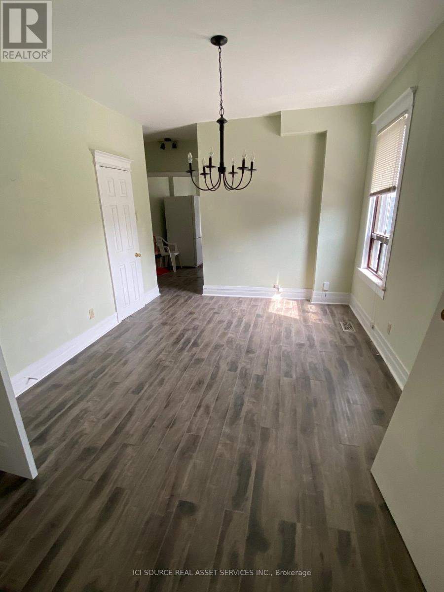1 - 849 Bathurst Street, Toronto, Ontario  M5R 3G2 - Photo 17 - C13822224