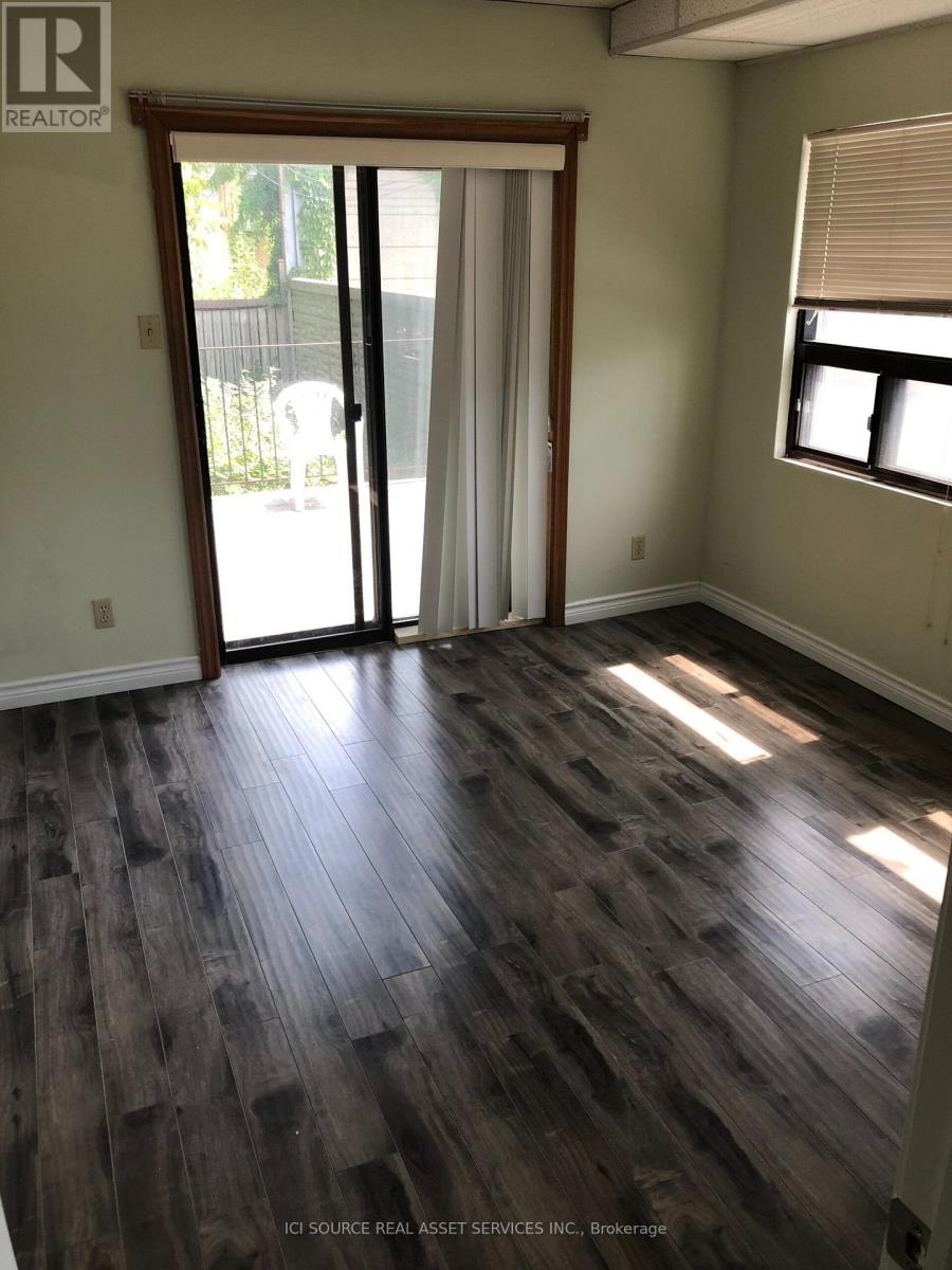 1 - 849 Bathurst Street, Toronto, Ontario  M5R 3G2 - Photo 6 - C13822224