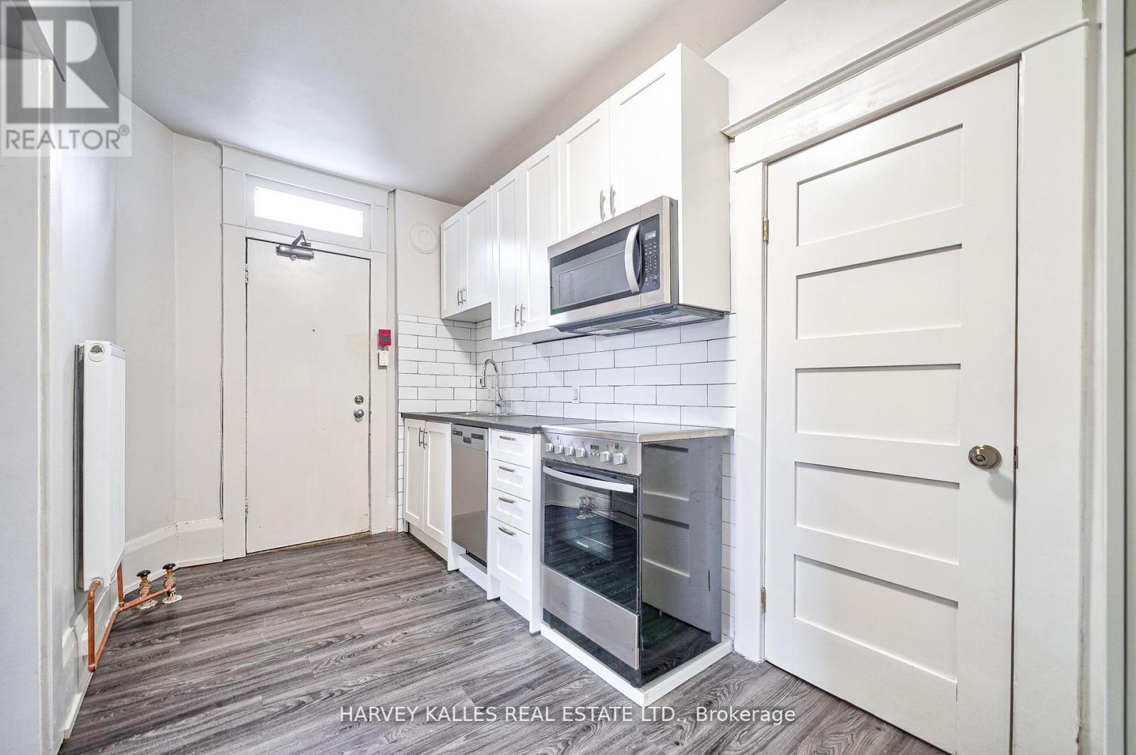1 - 1072 St Clair Avenue W, Toronto, Ontario M6E 3H3 - Photo 20 - C13827440