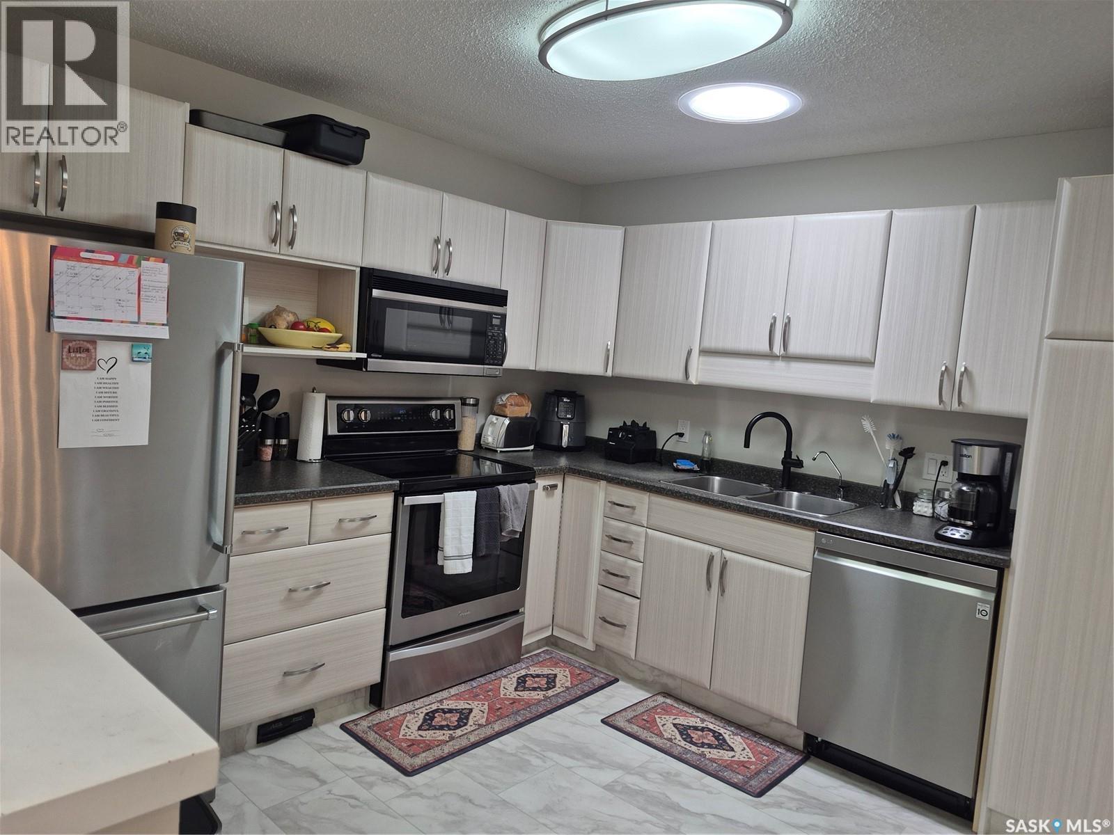 8 3415 Calder Crescent, Saskatoon, Saskatchewan  S7J 4Z9 - Photo 13 - SK049217
