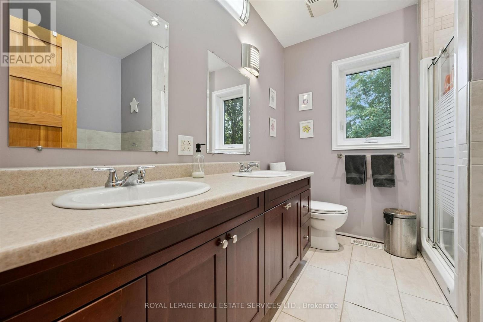 46 Germorda Drive, Oakville, Ontario  L6H 1A8 - Photo 32 - W13828586