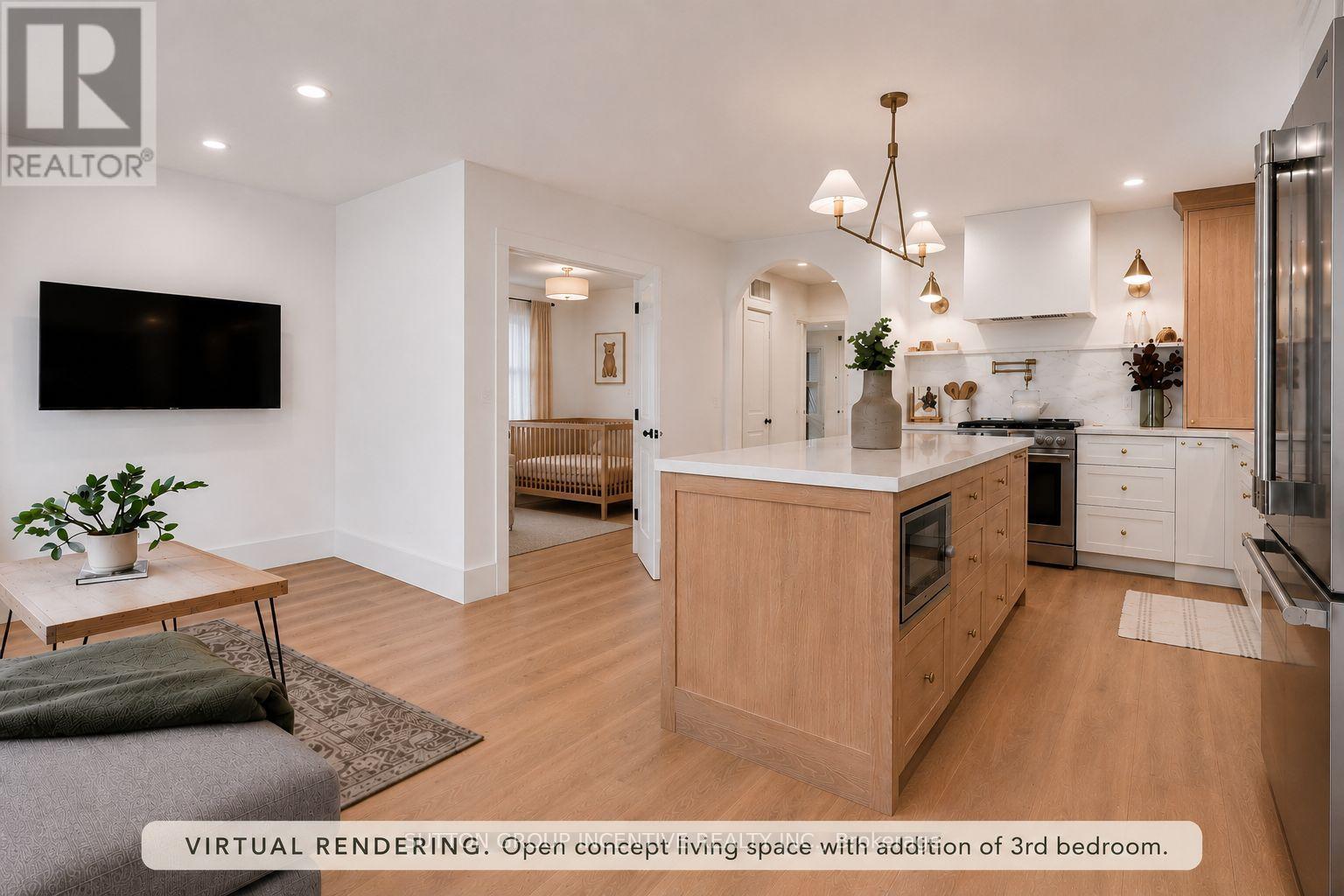 16 Robindale Avenue, Toronto, Ontario  M8W 4A9 - Photo 12 - W13828608