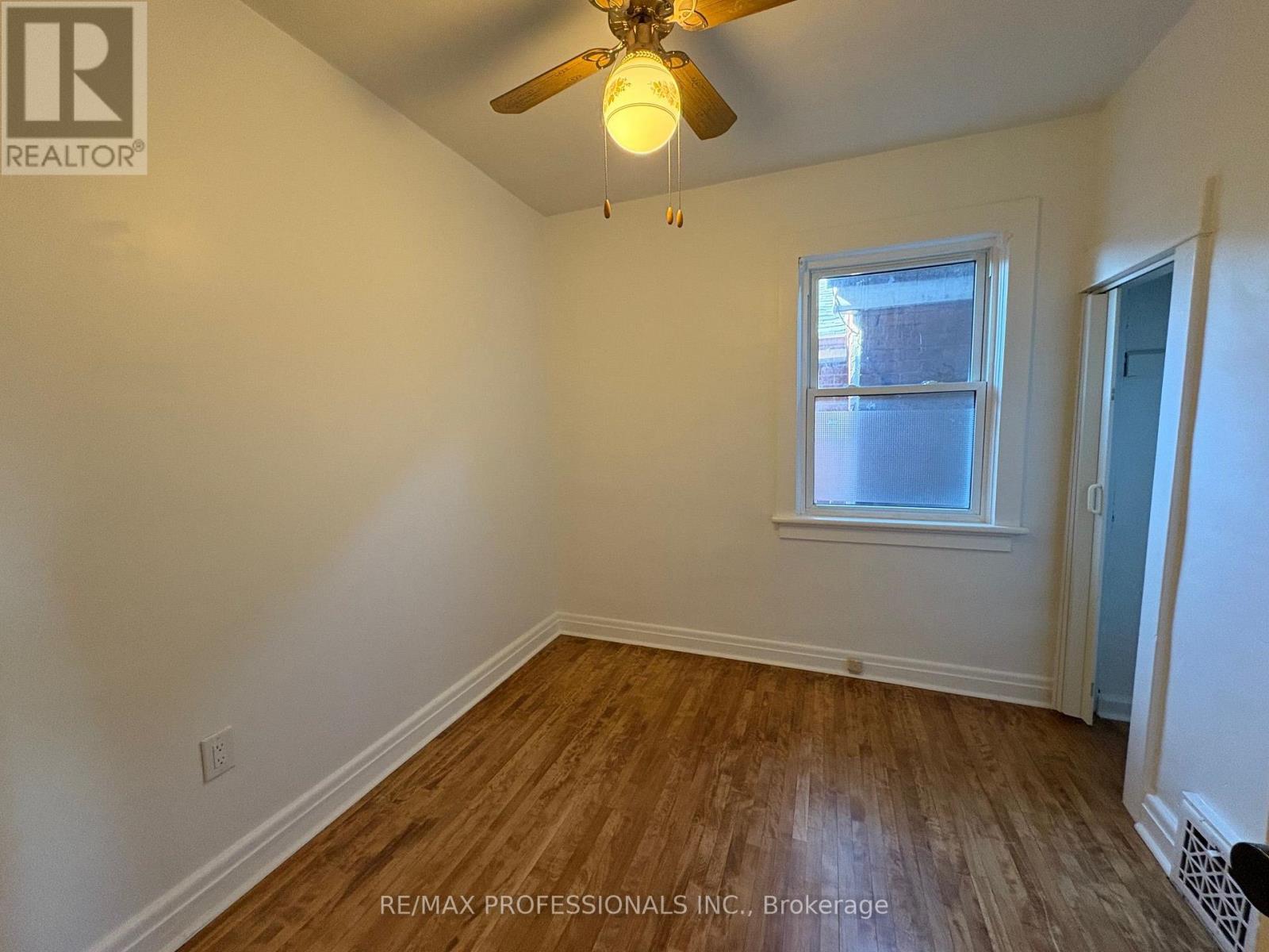 71 Bernice Crescent, Toronto, Ontario  M6N 1W7 - Photo 12 - W13828678