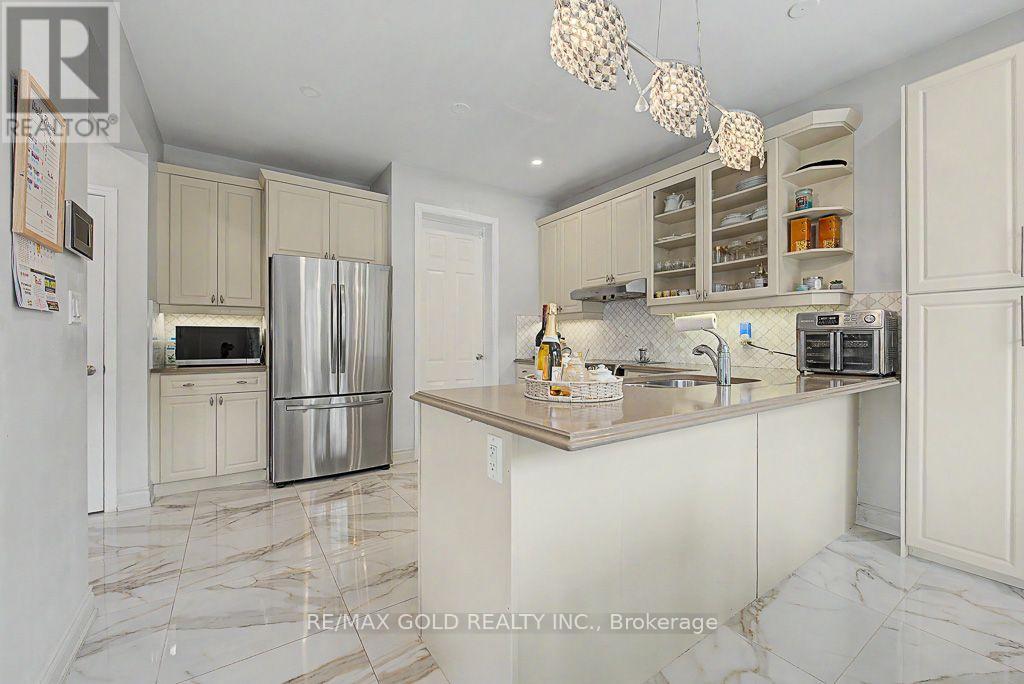 24 Haverty Trail, Brampton, Ontario  L7A 0S2 - Photo 16 - W13828730