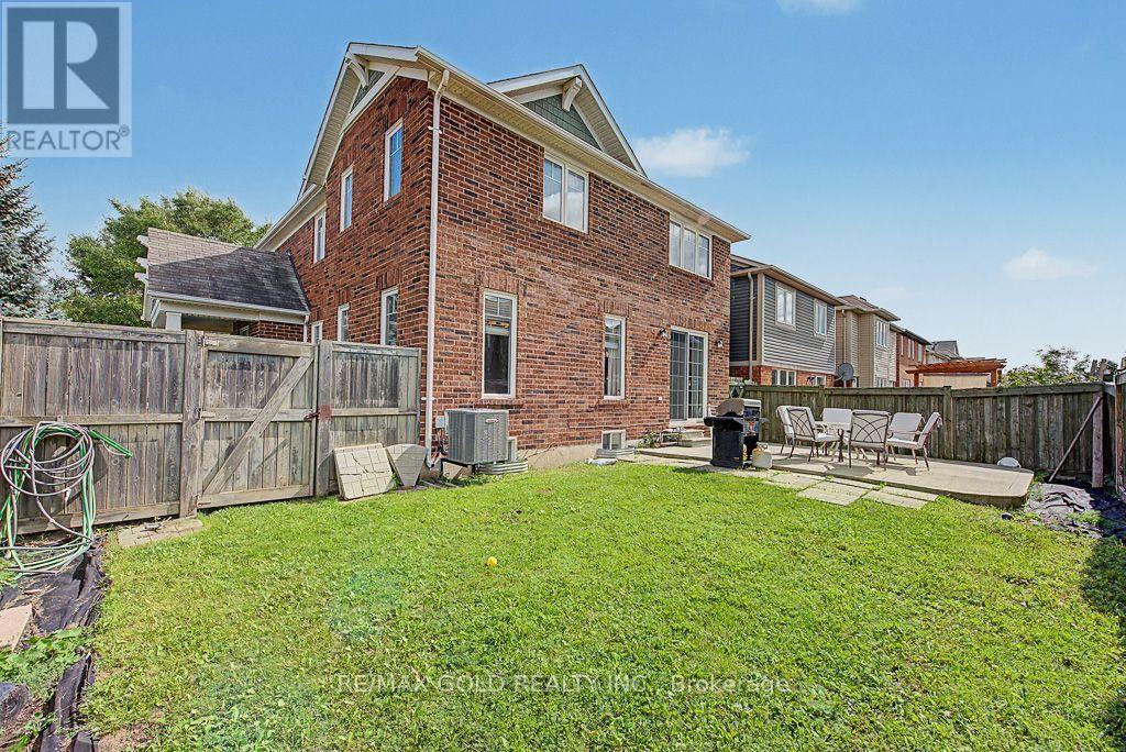 24 Haverty Trail, Brampton, Ontario  L7A 0S2 - Photo 5 - W13828730