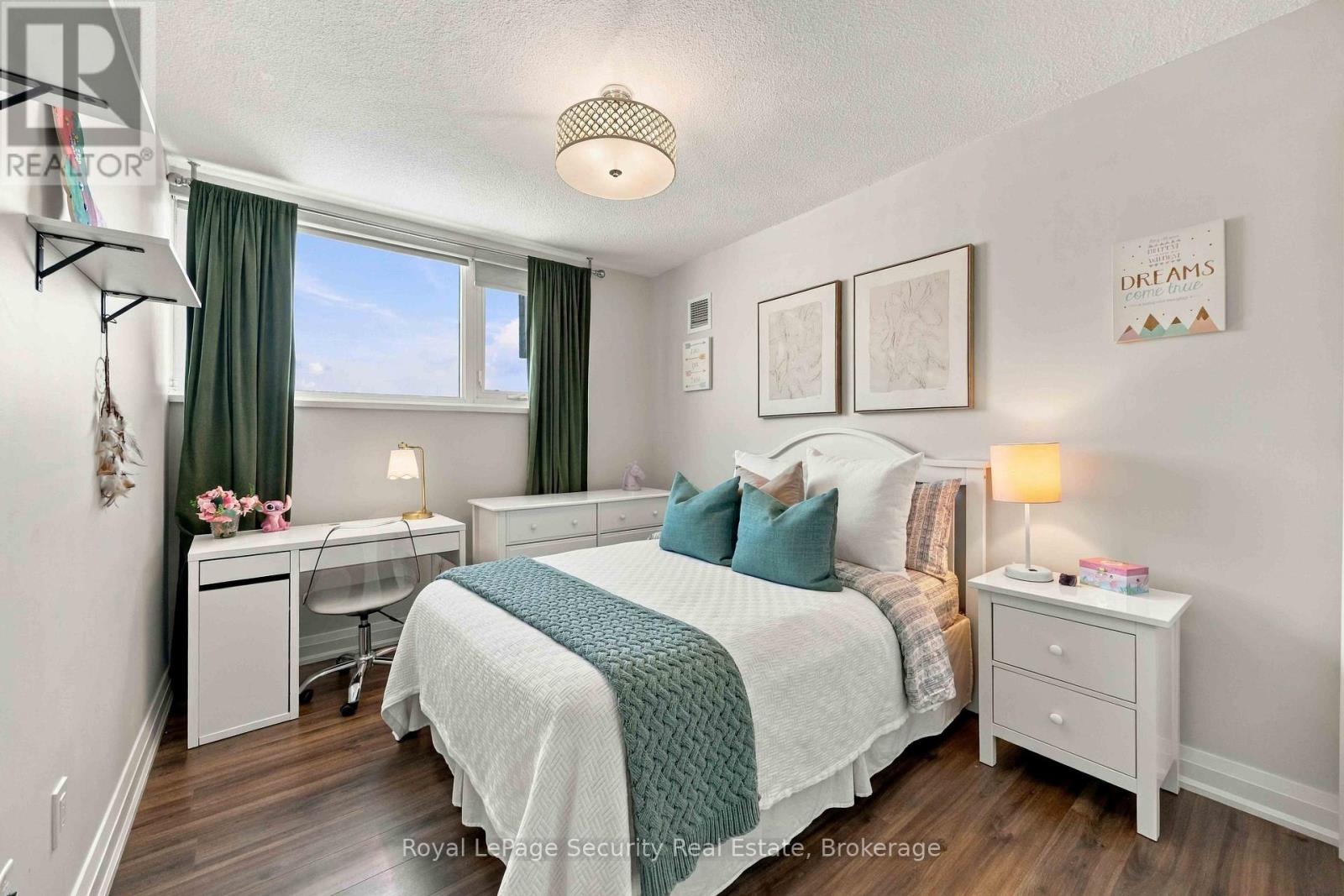 1504 - 250 Scarlett Road, Toronto, Ontario  M6N 4X5 - Photo 29 - W13828732