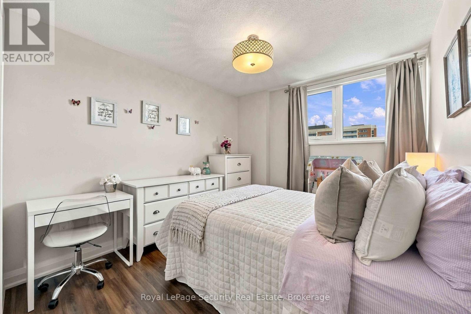 1504 - 250 Scarlett Road, Toronto, Ontario  M6N 4X5 - Photo 32 - W13828732