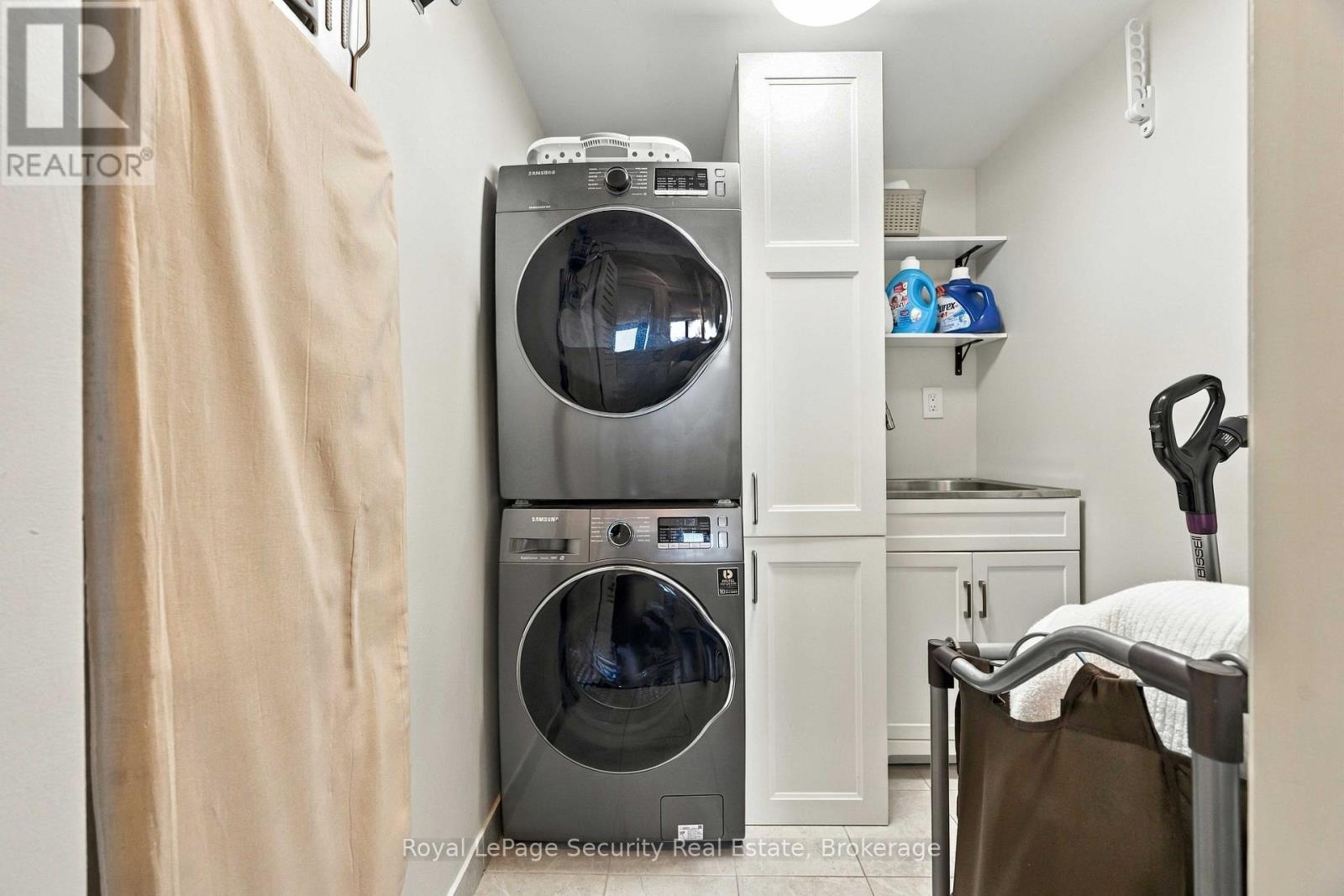 1504 - 250 Scarlett Road, Toronto, Ontario  M6N 4X5 - Photo 35 - W13828732