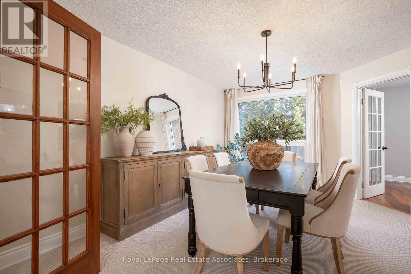 2253 Towne Boulevard, Oakville, Ontario  L6H 5J9 - Photo 11 - W13828744
