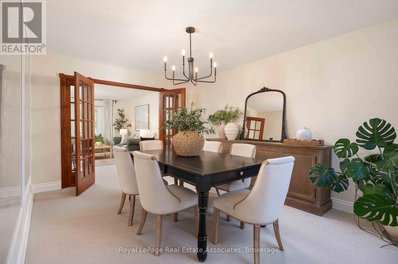 2253 Towne Boulevard, Oakville, Ontario  L6H 5J9 - Photo 12 - W13828744