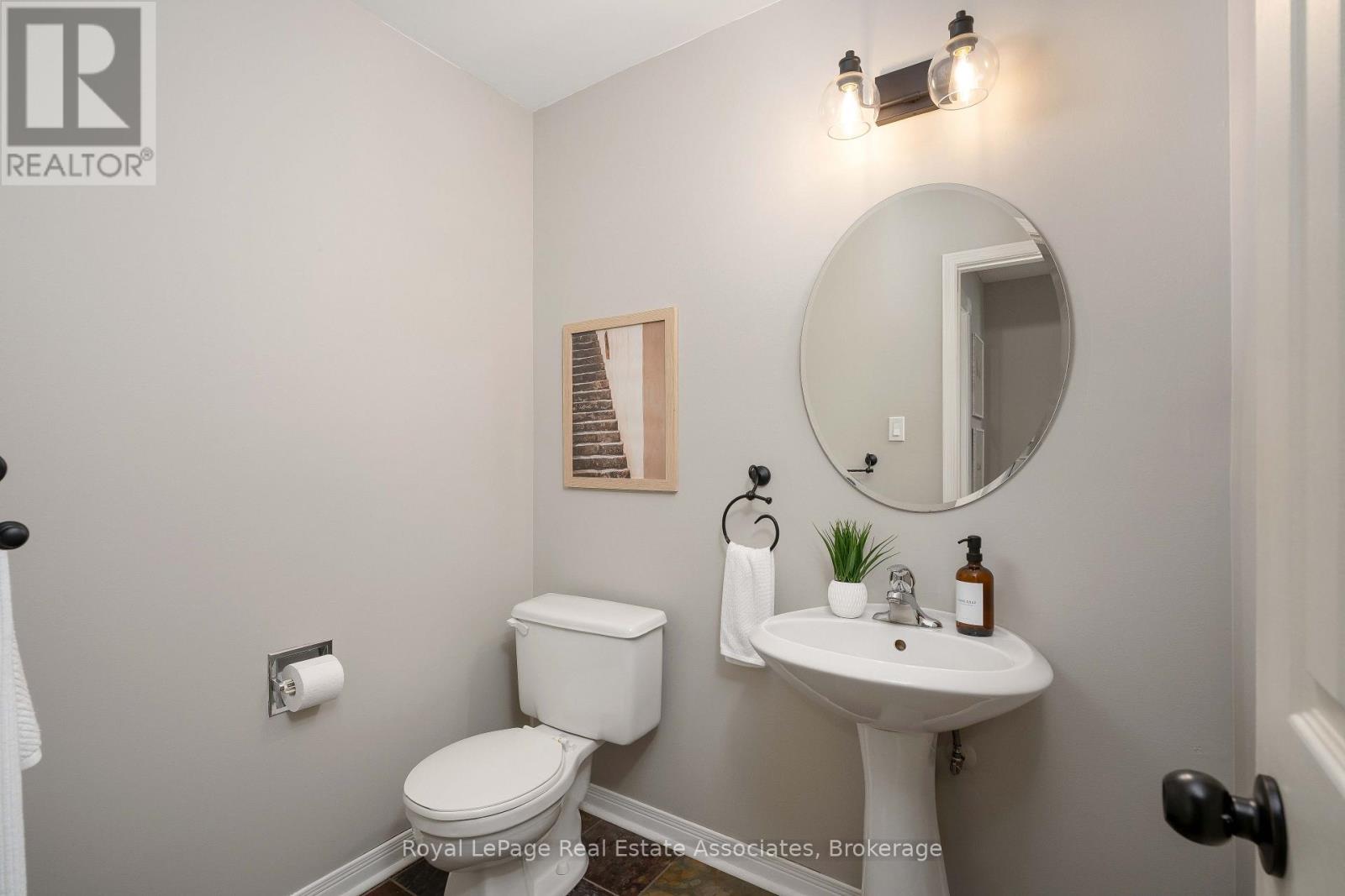 2253 Towne Boulevard, Oakville, Ontario  L6H 5J9 - Photo 25 - W13828744