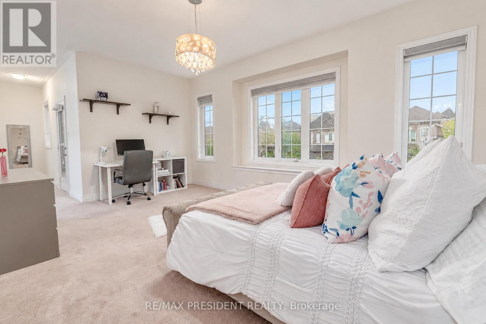 31 Monarch Drive, Halton Hills, Ontario  L7G 0H9 - Photo 25 - W13828804