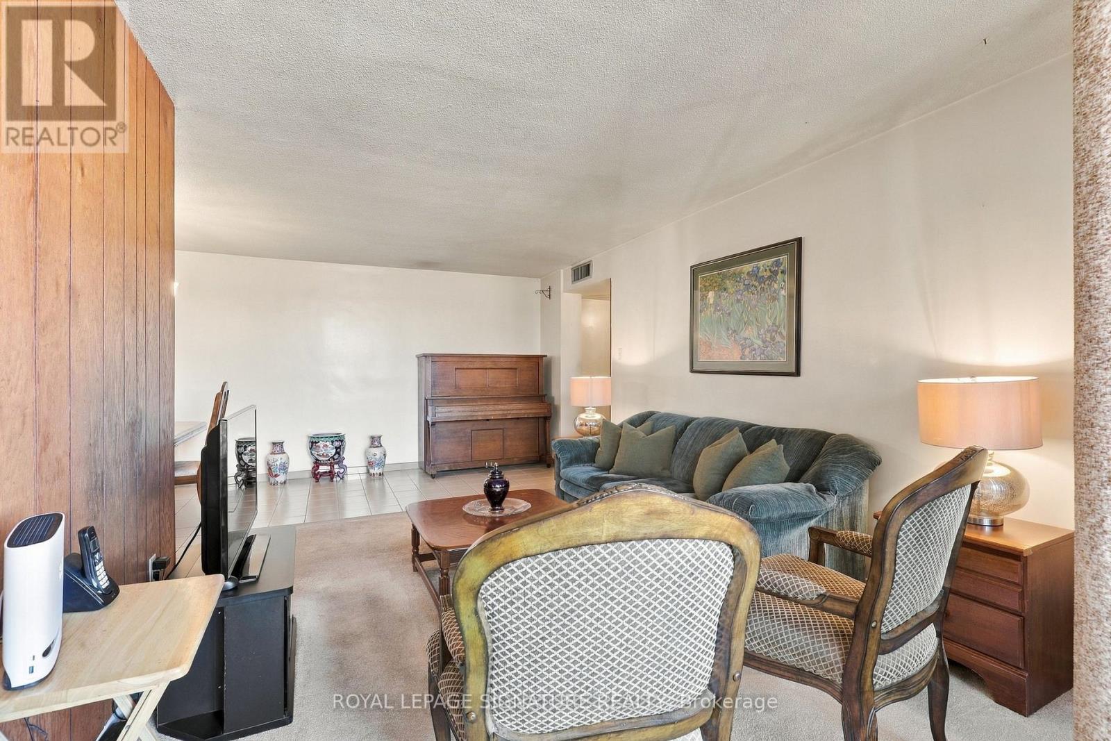 539 - 2645 Jane Street, Toronto, Ontario M3L 2J3 - Photo 7 - W13828824