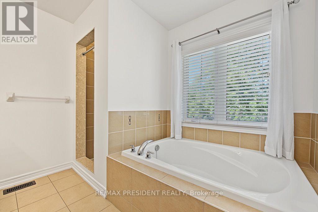 2 Archville Street, Brampton, Ontario  L6Y 5Y5 - Photo 24 - W13828876