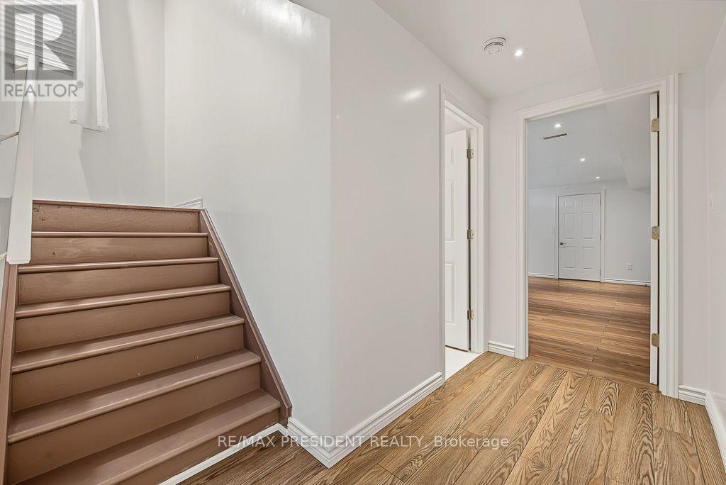 2 Archville Street, Brampton, Ontario  L6Y 5Y5 - Photo 34 - W13828876