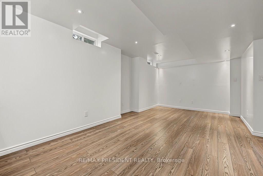 2 Archville Street, Brampton, Ontario  L6Y 5Y5 - Photo 38 - W13828876