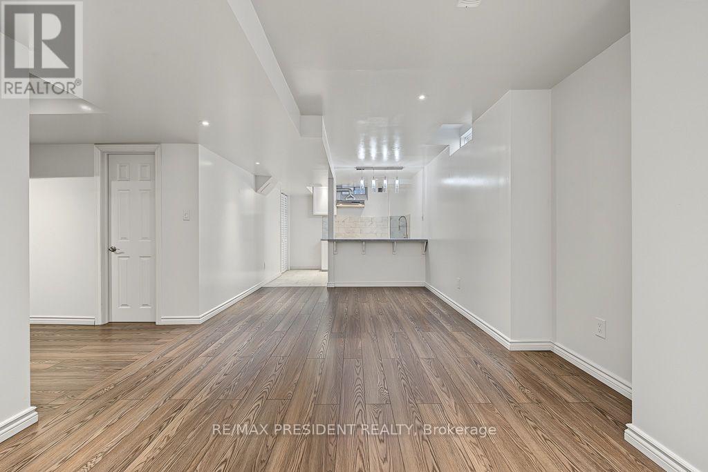 2 Archville Street, Brampton, Ontario  L6Y 5Y5 - Photo 39 - W13828876