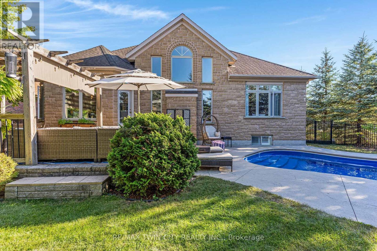 308 Deer Ridge Drive, Kitchener, Ontario  N2P 2K6 - Photo 43 - X13828588