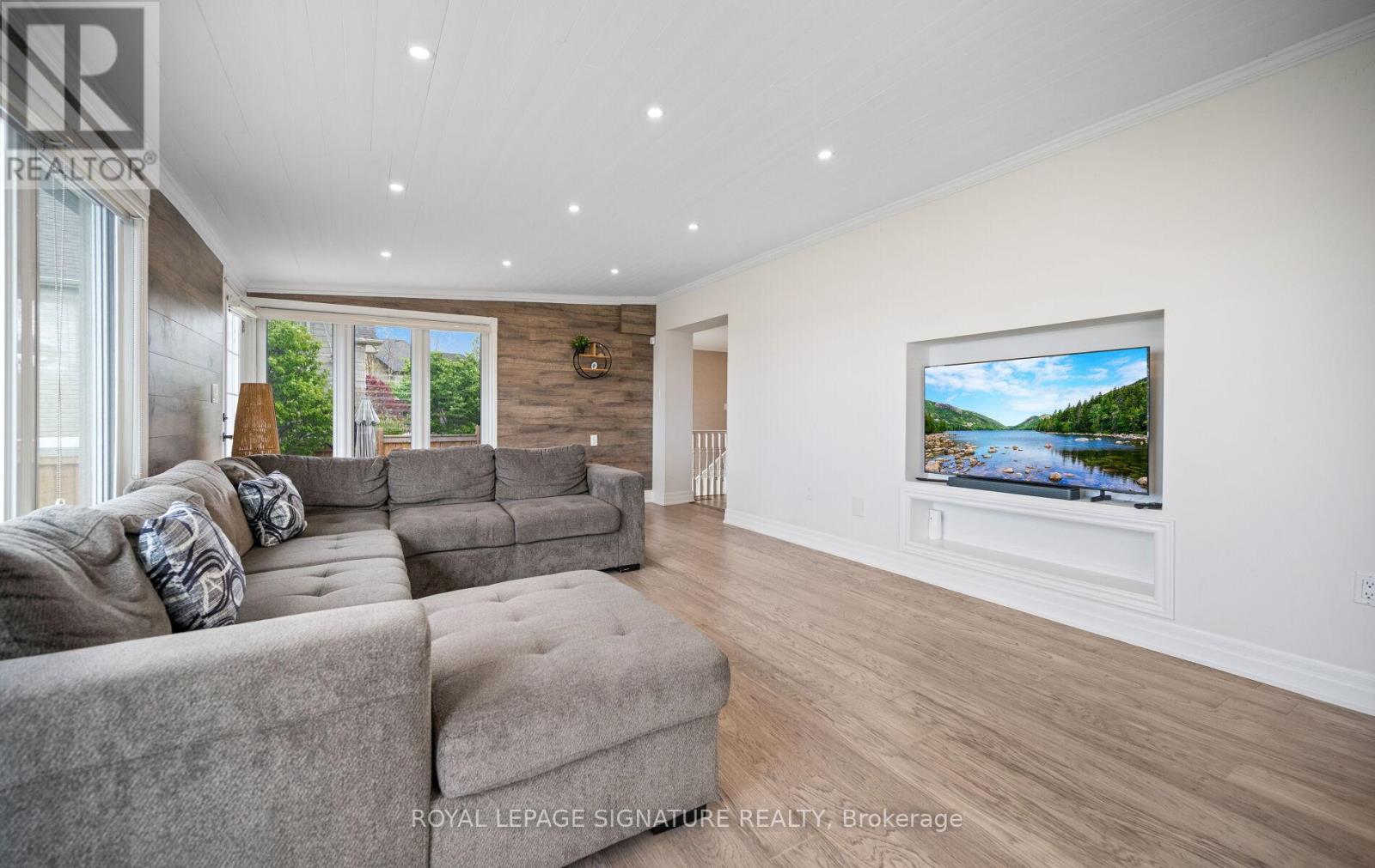 17 Wendakee Drive, Hamilton, Ontario  L8E 5T3 - Photo 6 - X13828890