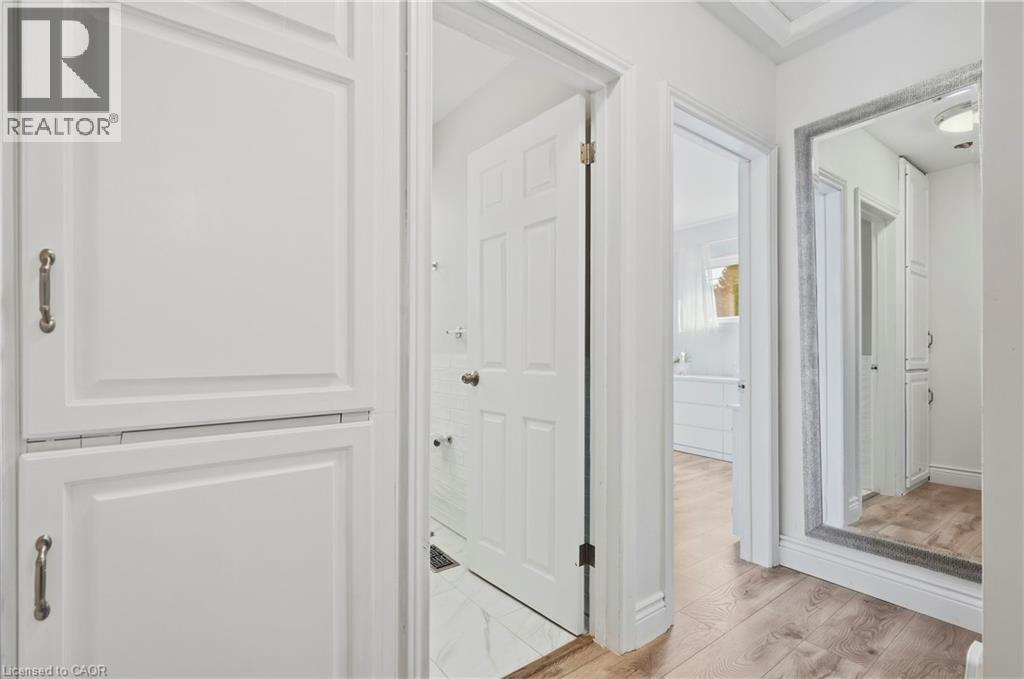 215 West 33rd Street, Hamilton, Ontario  L9C 5J4 - Photo 26 - 40865273