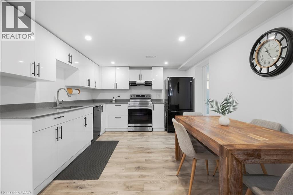 215 West 33rd Street, Hamilton, Ontario  L9C 5J4 - Photo 31 - 40865273