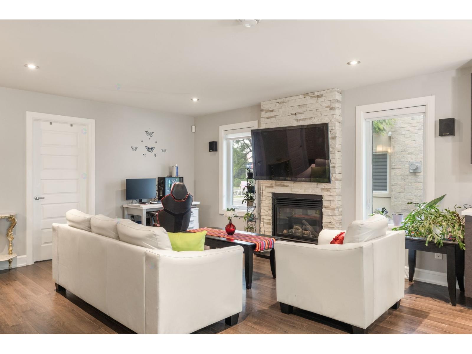 808A Rue Notre-Dame|#3 Repentigny (Repentigny) Quebec Canada J5Y1B6 4