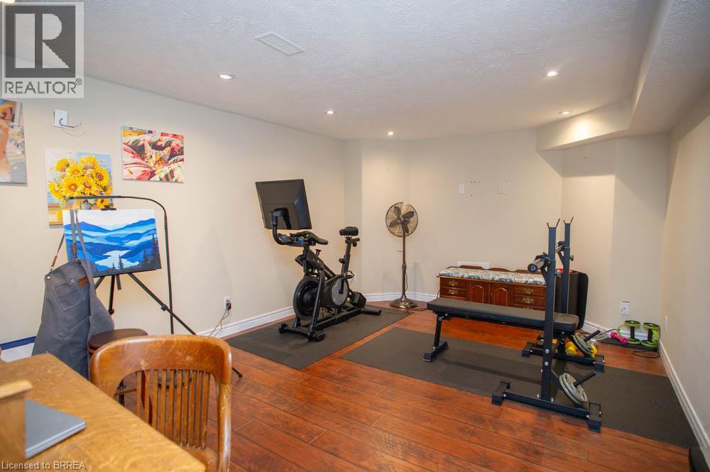 15 Farrugie Street, Paris, Ontario  N3L 0A8 - Photo 25 - 40866014