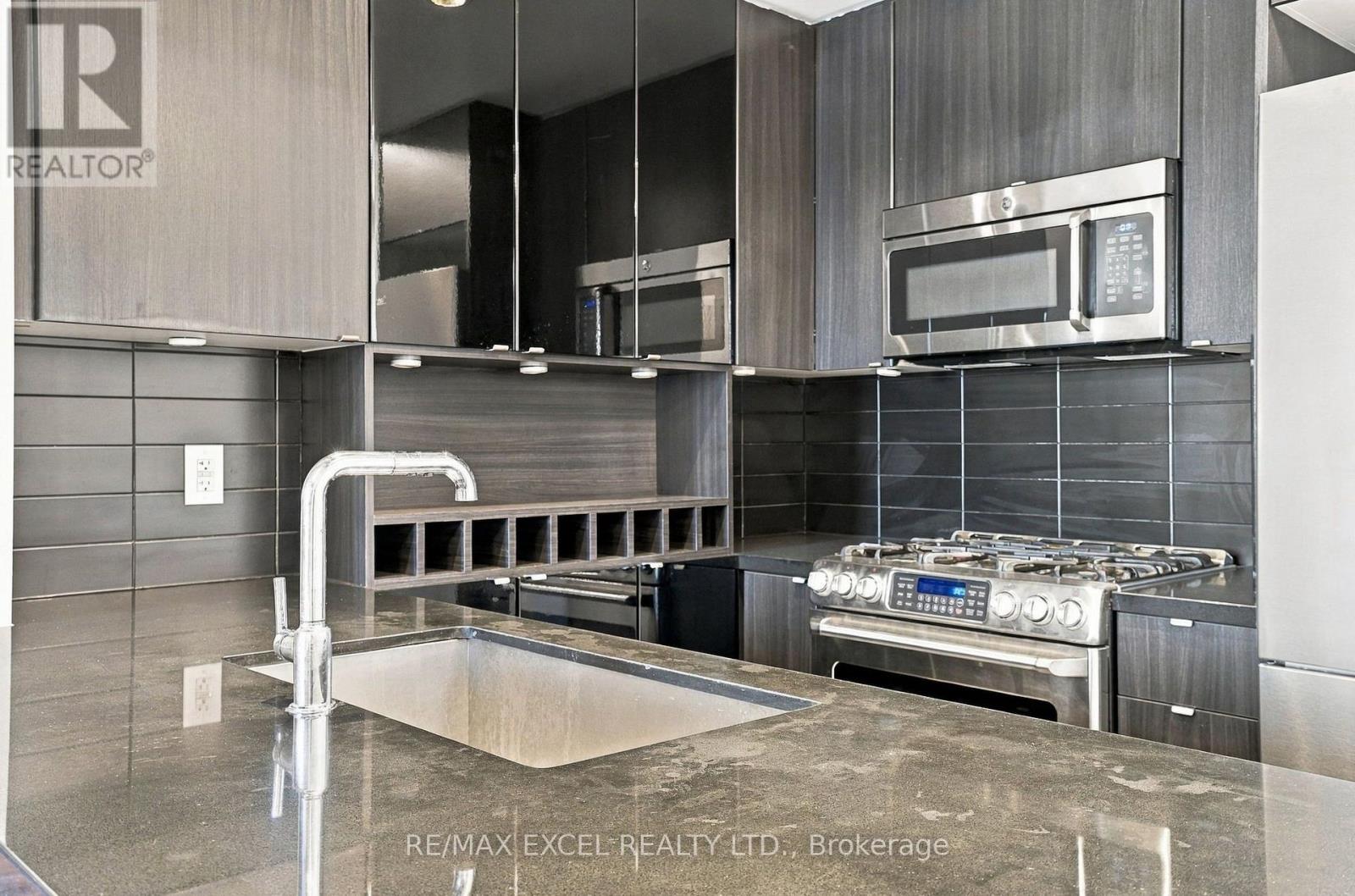 601 - 88 Colgate Avenue, Toronto, Ontario  M4S 0A6 - Photo 6 - E13828358