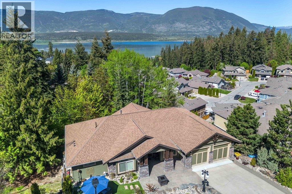 1581 20 Street NE Unit# 1, Salmon Arm, British Columbia