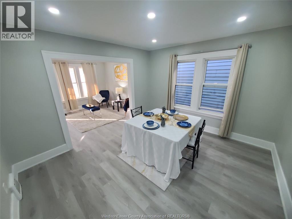 3587 Bloomfield, Windsor, Ontario  N9C 1E8 - Photo 17 - 26023624