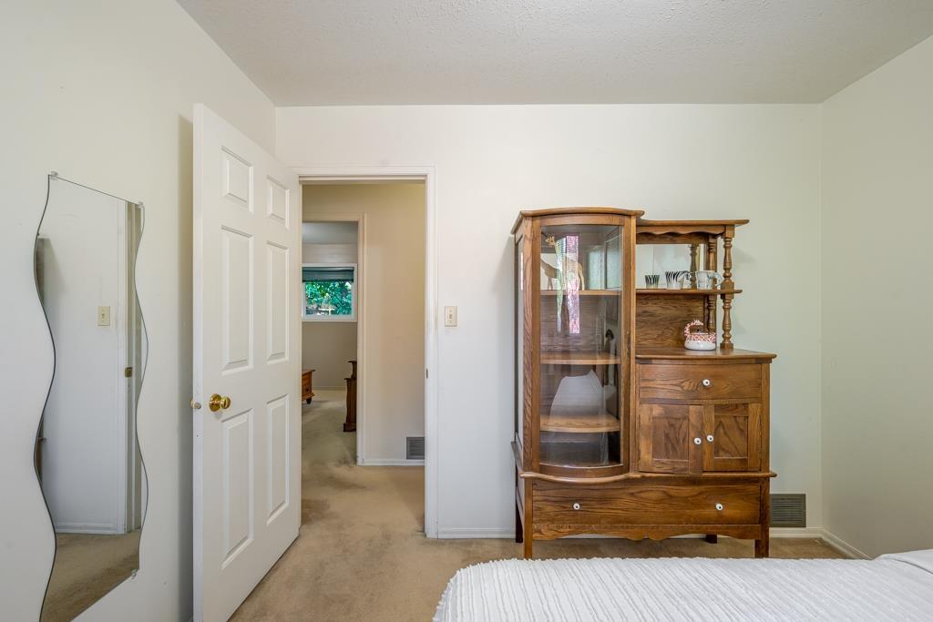 33010 Caithness Place, Abbotsford, British Columbia  V2S 7B2 - Photo 22 - R3169046