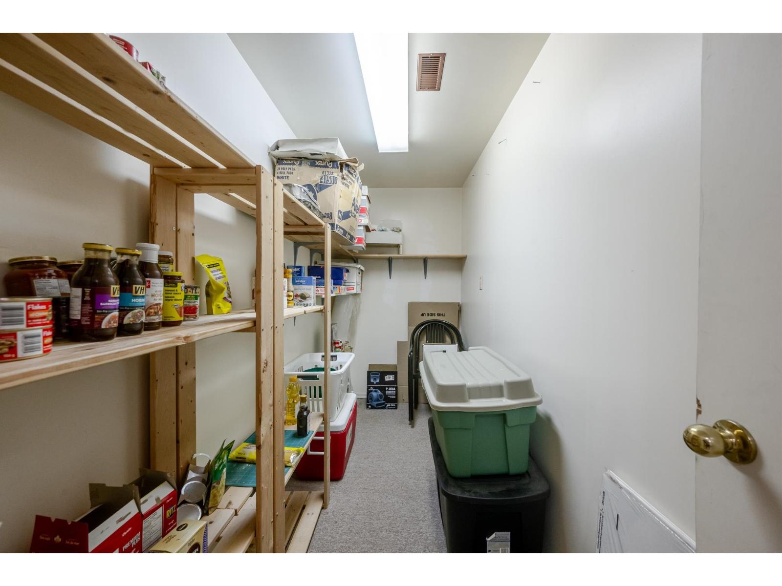 33010 Caithness Place, Abbotsford, British Columbia  V2S 7B2 - Photo 29 - R3169046