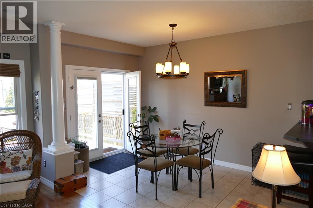 466 Sienna Crescent, Kitchener, Ontario  N2R 1T9 - Photo 3 - 40866515