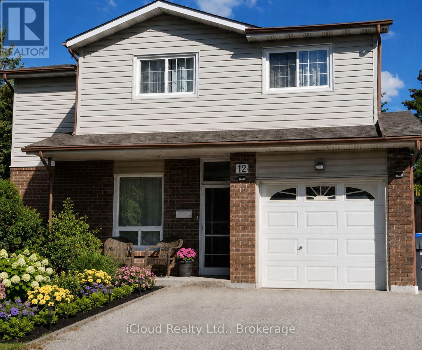 12 Simmons Boulevard, Brampton, Ontario  L6V 3V5 - Photo 3 - W13726236