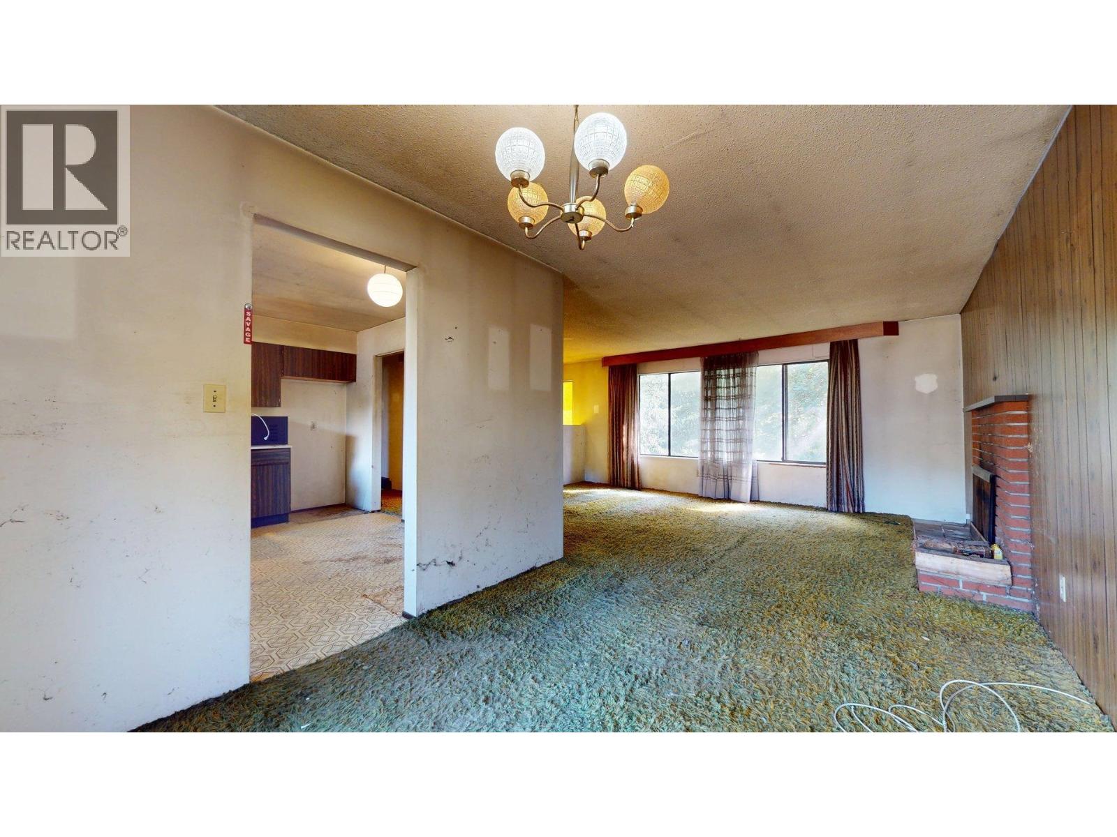 38347 Guilford Drive, Squamish, British Columbia  V8B 0X8 - Photo 12 - R3169577