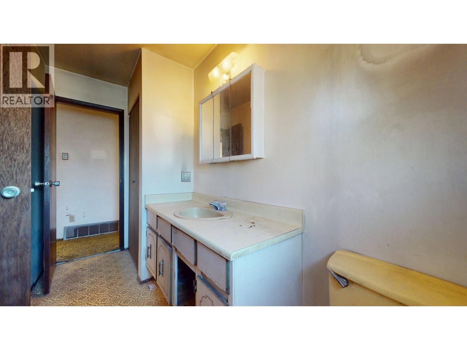 38347 Guilford Drive, Squamish, British Columbia  V8B 0X8 - Photo 14 - R3169577