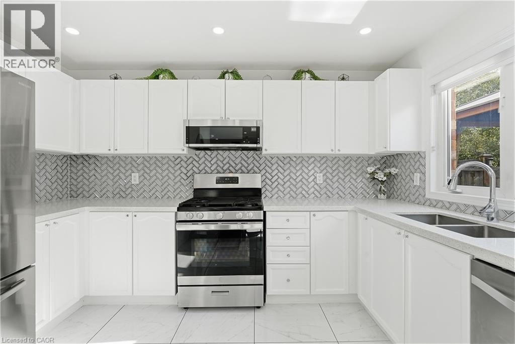 392 Tonelli Lane, Milton, Ontario  L9T 0N4 - Photo 16 - 40864675