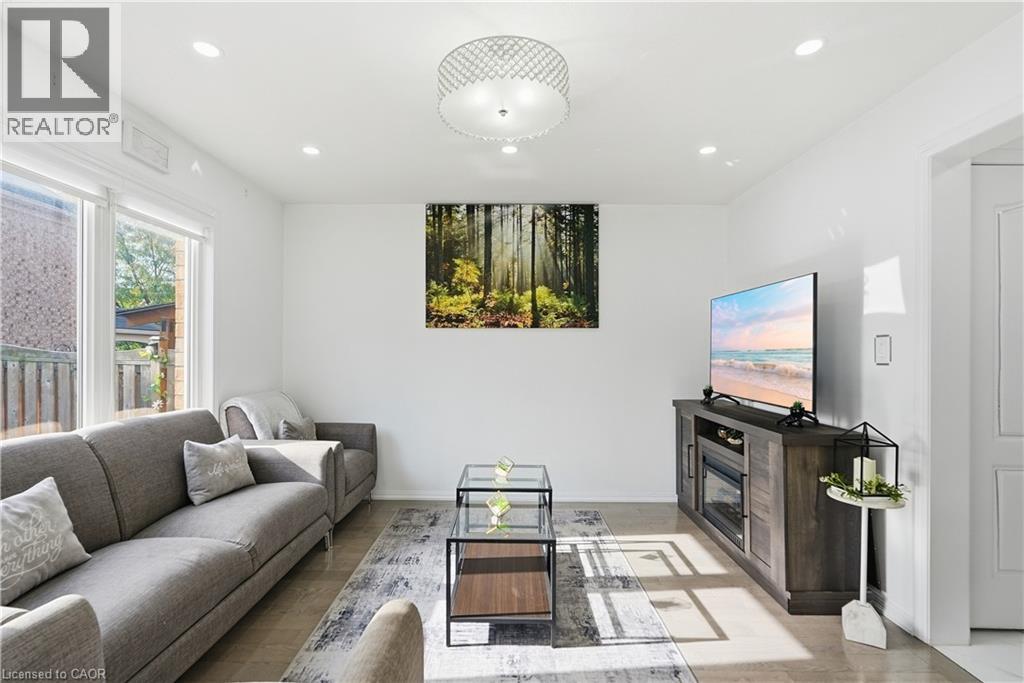 392 Tonelli Lane, Milton, Ontario  L9T 0N4 - Photo 13 - 40864675
