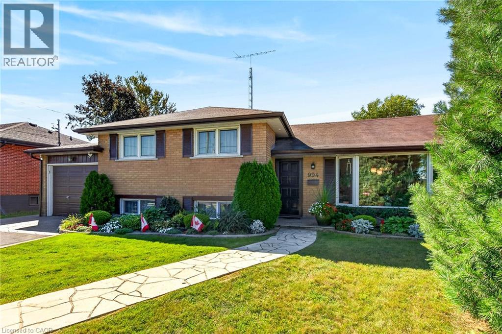 994 BARTON Street, Stoney Creek, Ontario
