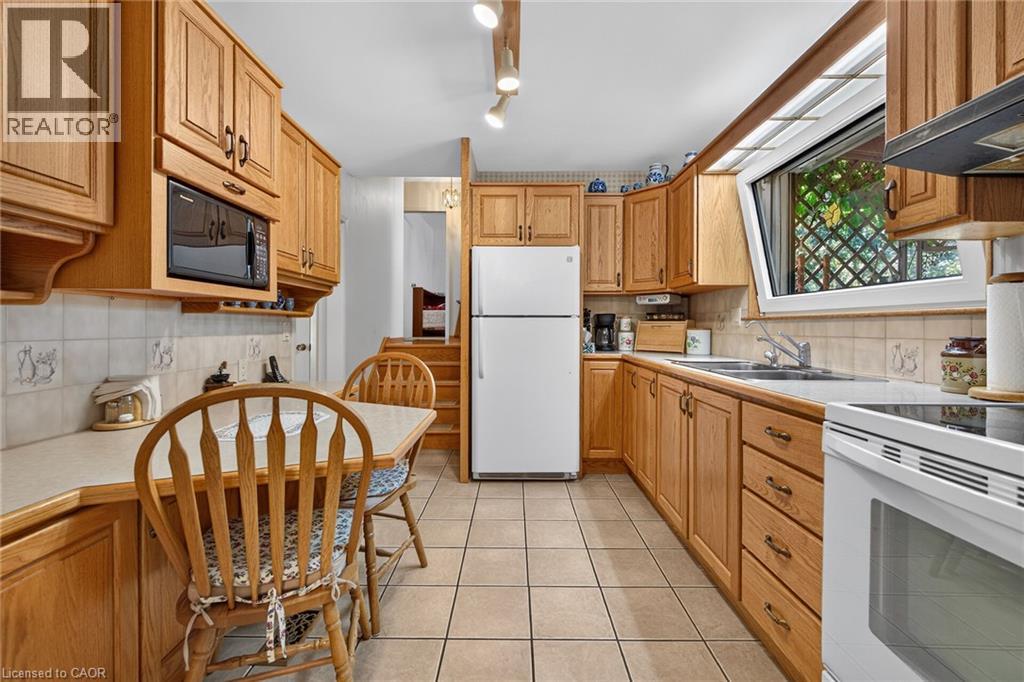 994 Barton Street, Stoney Creek, Ontario  L8E 5H3 - Photo 14 - 40866596