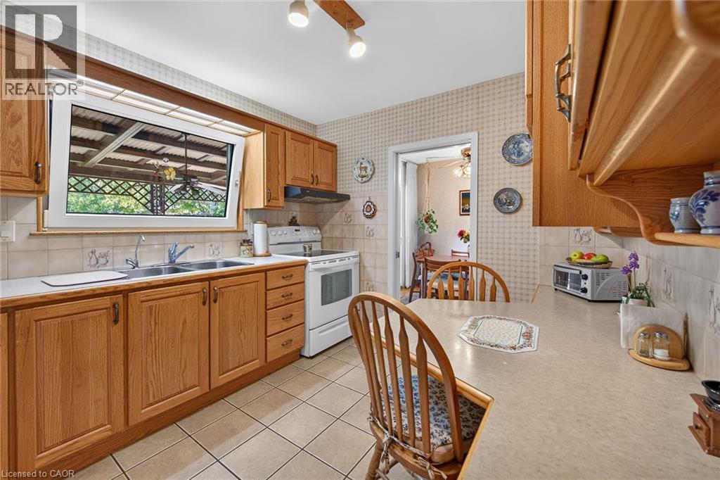 994 Barton Street, Stoney Creek, Ontario  L8E 5H3 - Photo 19 - 40866596
