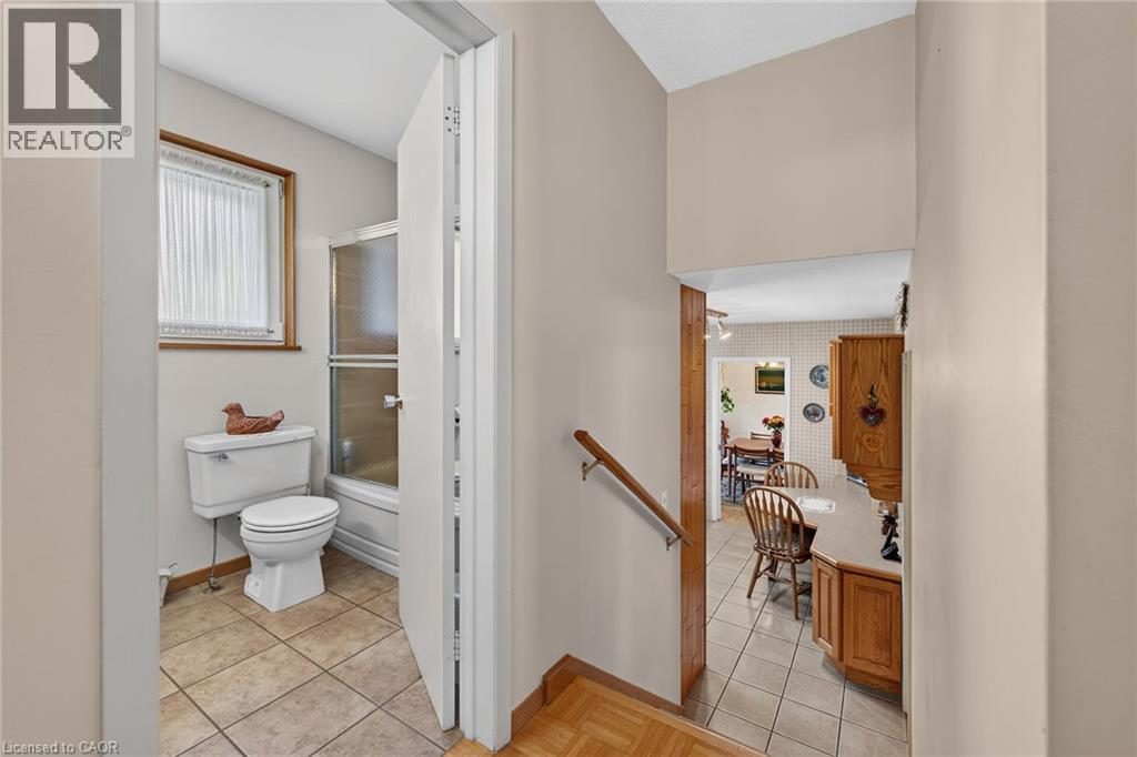 994 Barton Street, Stoney Creek, Ontario  L8E 5H3 - Photo 23 - 40866596