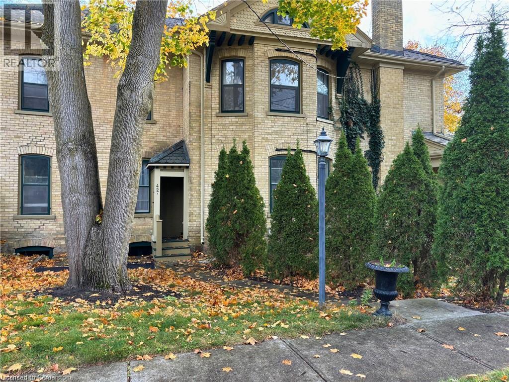 40-42 Blenheim Road Unit# 42a, Cambridge, Ontario  N1S 1E6 - Photo 1 - 40865205