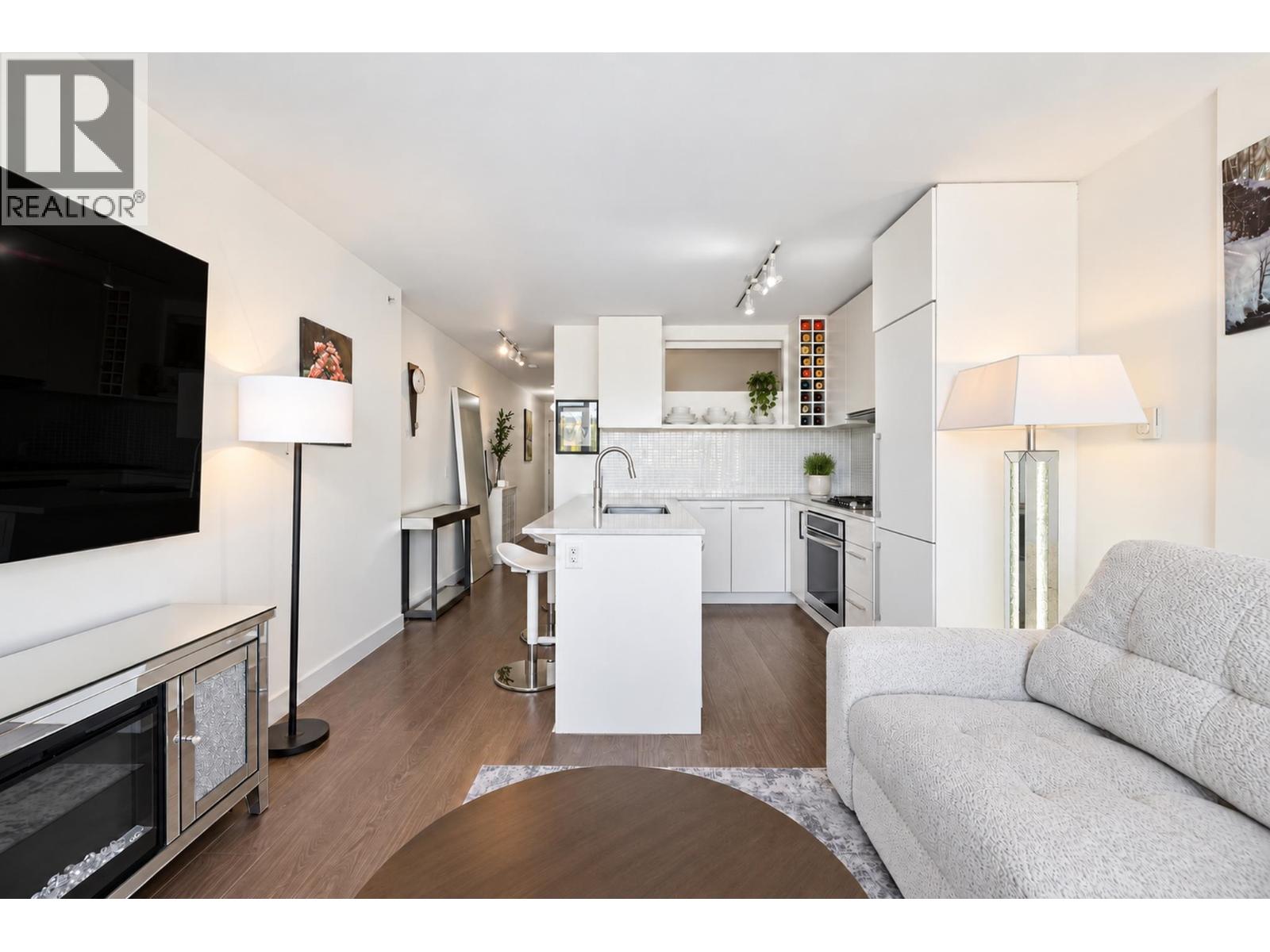 1704 668 Columbia Street, New Westminster, British Columbia  V3M 1A9 - Photo 7 - R3169543